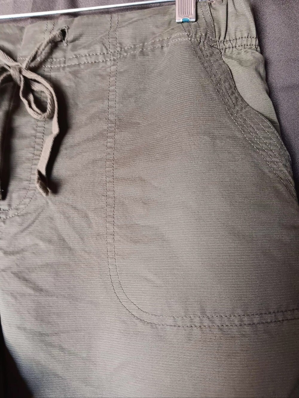 Basic Editions Olive Drawstring Capris - Picture 2 of 5